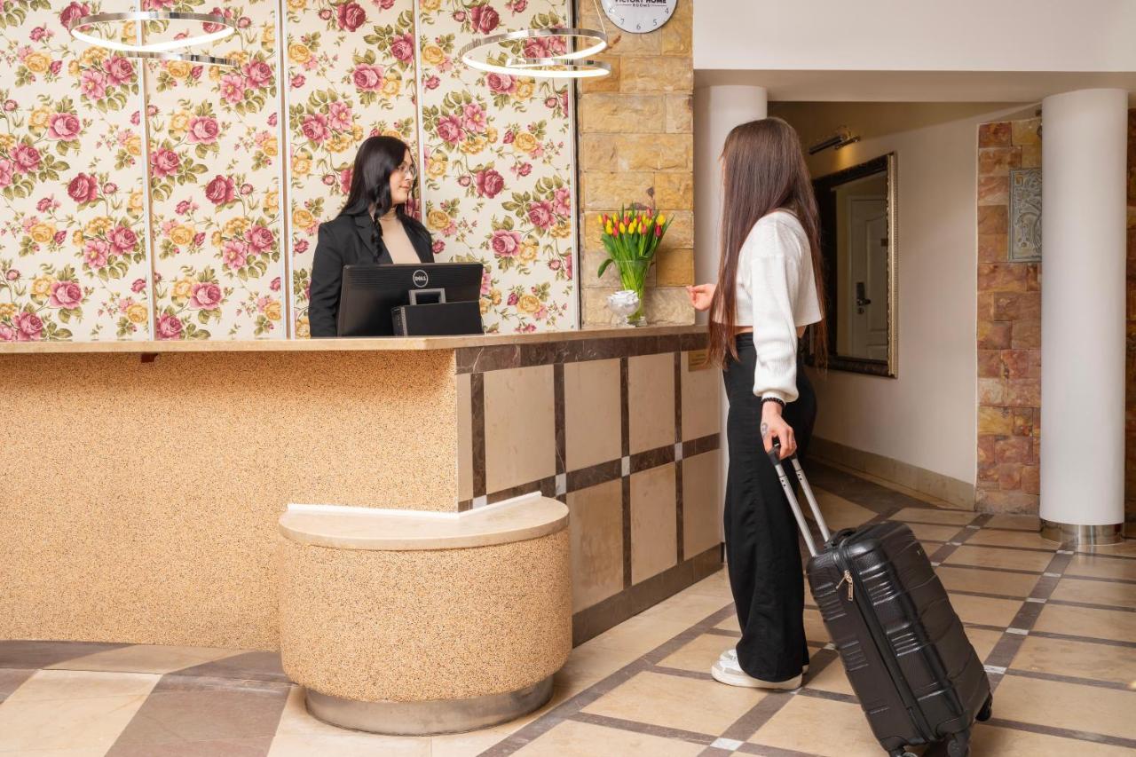 Hotel Victory Home Warsaw Ngoại thất bức ảnh