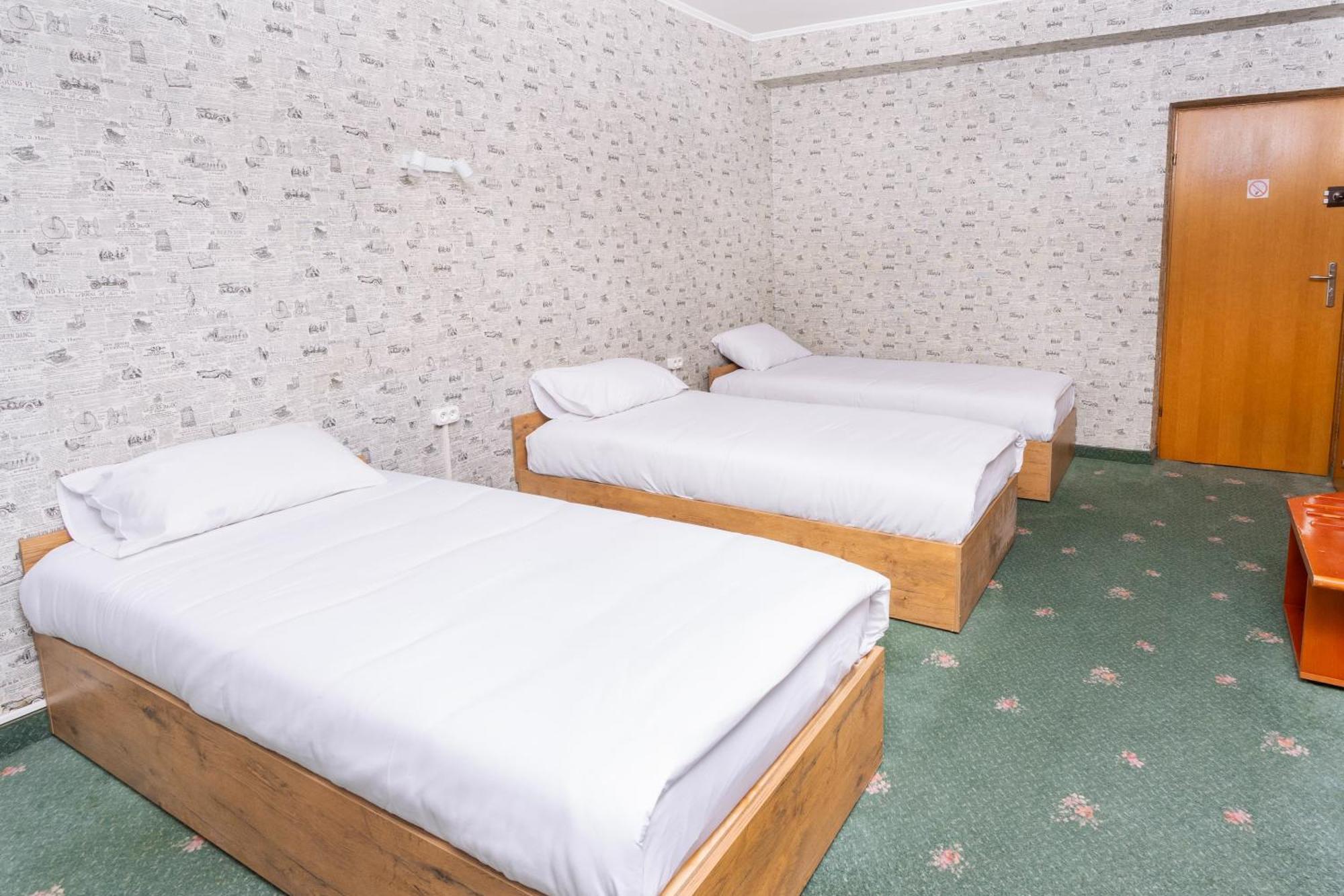 Hotel Victory Home Warsaw Ngoại thất bức ảnh